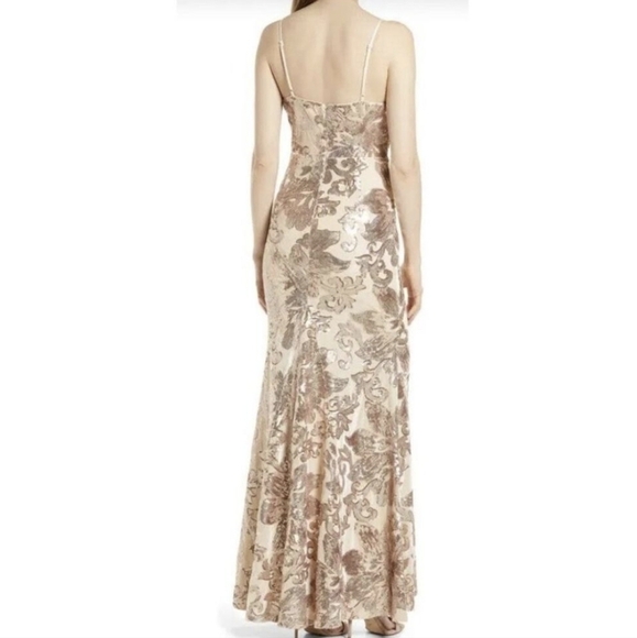 Blush sequin mermaid gown - Picture 2 of 16